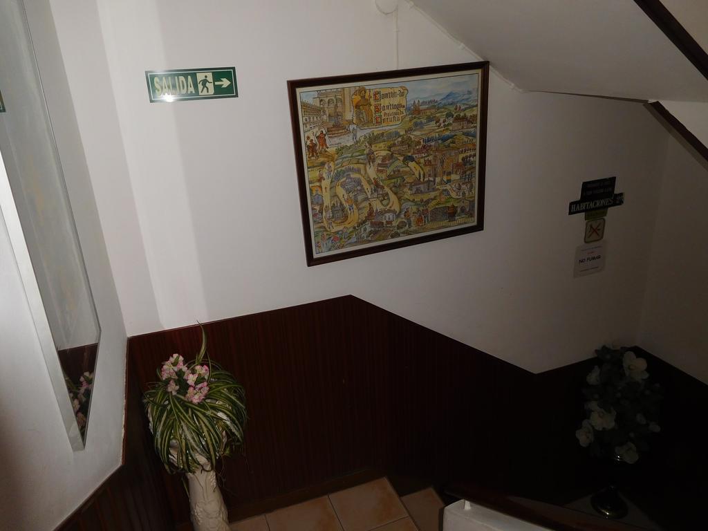 Pension Estrada Saint-Jacques-de-Compostelle Extérieur photo